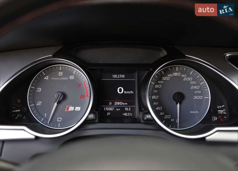 Купе Audi S5 2010 в Харькове