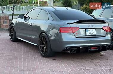 Купе Audi S5 2013 в Рівному