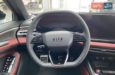 Лифтбек Audi S5 2025 в 