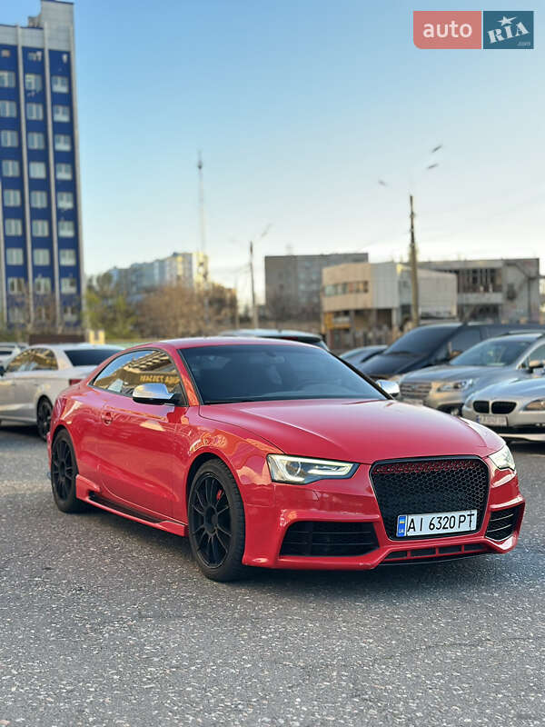 Купе Audi S5 2012 в 