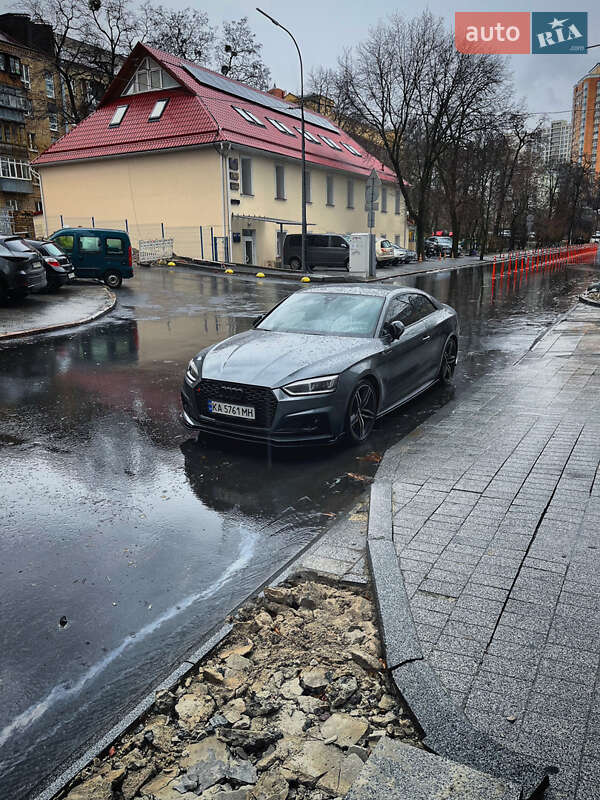 Купе Audi S5 2019 в Києві