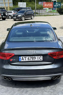 Купе Audi S5 2016 в 