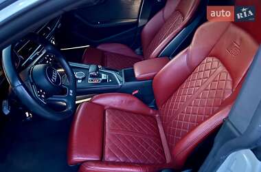 Лифтбек Audi S5 2017 в 