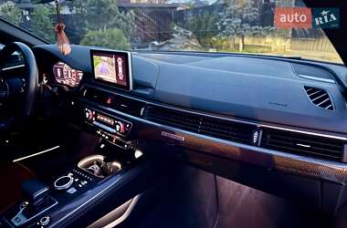 Лифтбек Audi S5 2017 в 