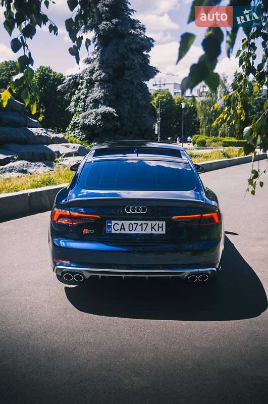 Купе Audi S5 2017 в Черкасах