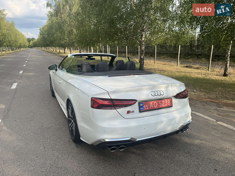 Кабриолет Audi S5 2022 в Днепре