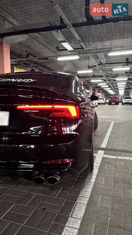 Купе Audi S5 2019 в Киеве