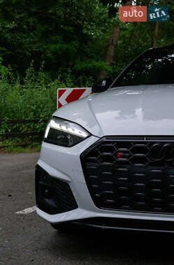 Купе Audi S5 2022 в 