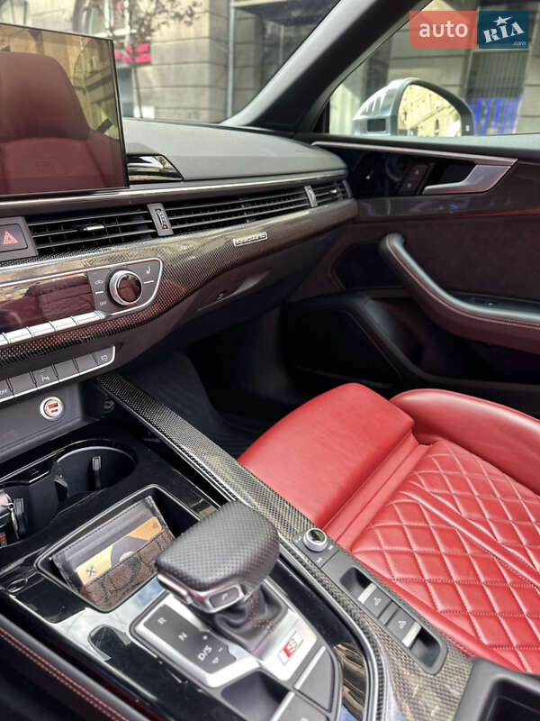 Купе Audi S5 2020 в Києві