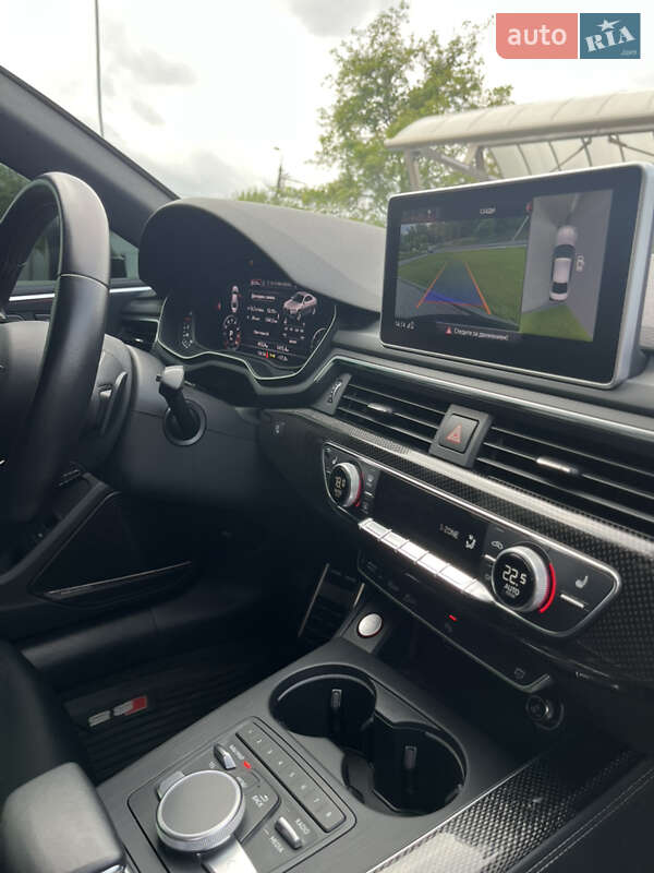 Купе Audi S5 2019 в Киеве