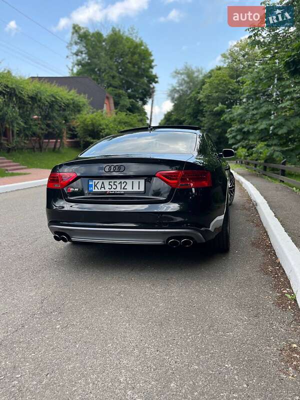 Купе Audi S5 2014 в Киеве фото 8 Купе Audi S5 2014 в Киеве