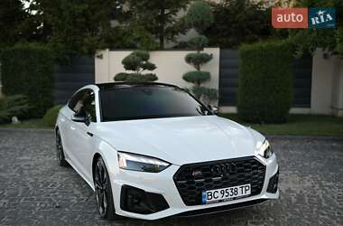 Купе Audi S5 2023 в Львові