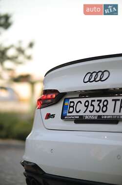 Купе Audi S5 2023 в 