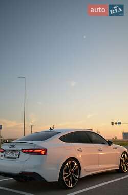 Купе Audi S5 2023 в 