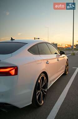 Купе Audi S5 2023 в 
