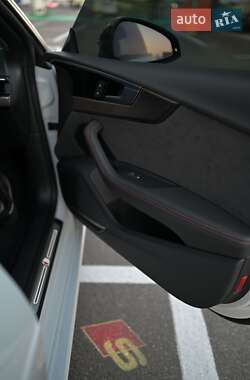 Купе Audi S5 2023 в 