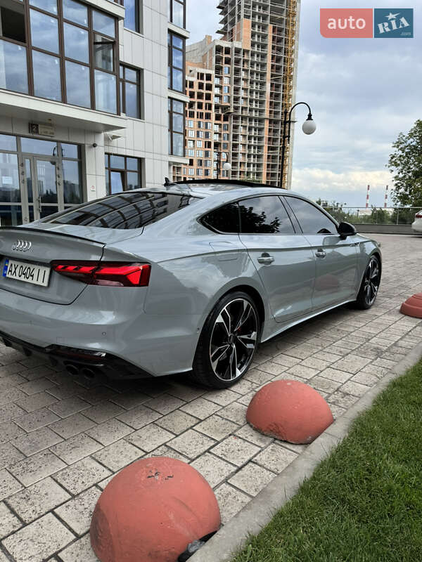 Купе Audi S5 2021 в Киеве