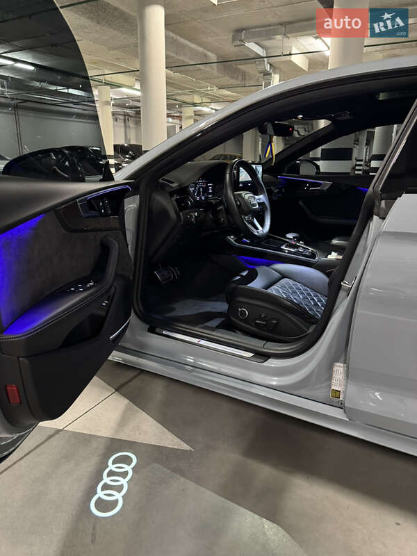Купе Audi S5 2021 в Киеве