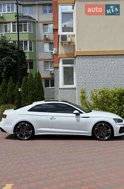 Купе Audi S5 2022 в 
