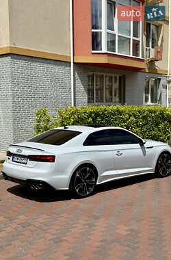 Купе Audi S5 2022 в 