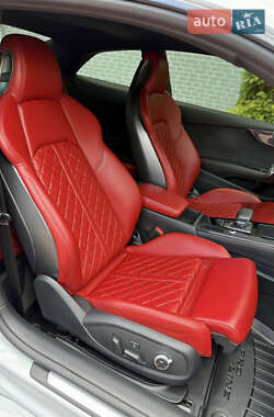 Купе Audi S5 2022 в 
