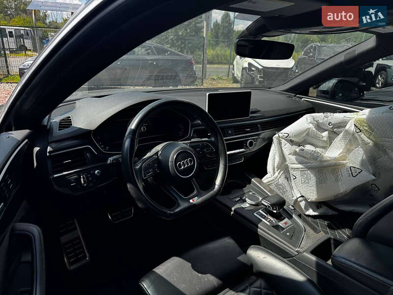 Купе Audi S5 2017 в Киеве
