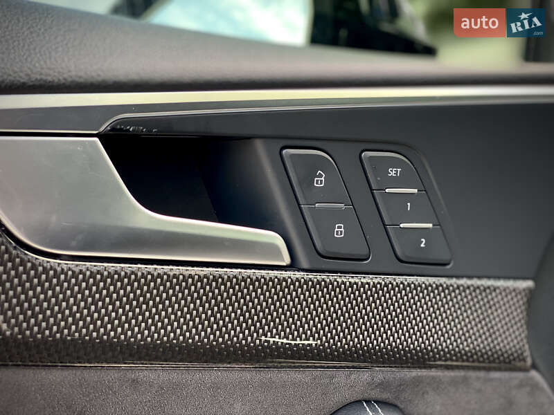 Купе Audi S5 2019 в Киеве