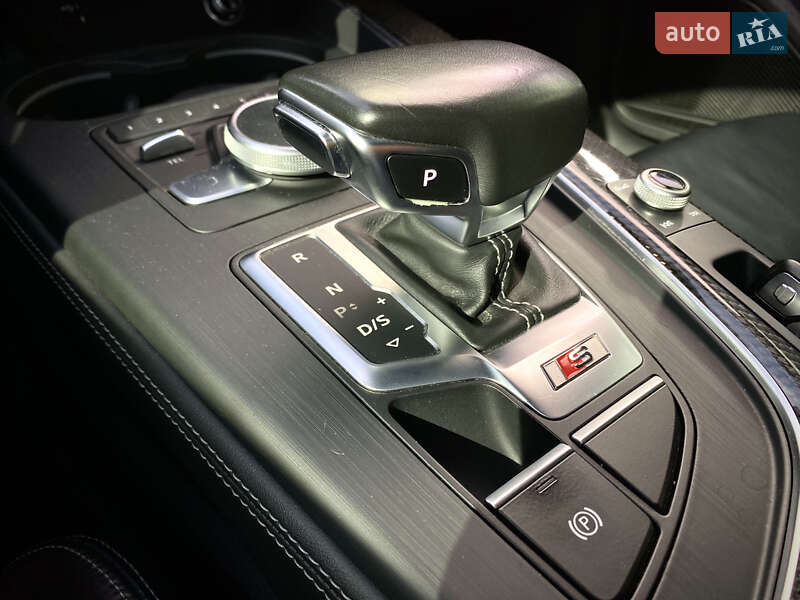 Купе Audi S5 2019 в Киеве