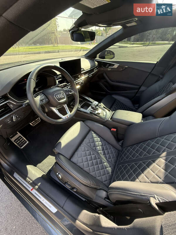 Лифтбек Audi S5 2024 в Днепре