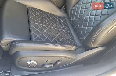 Купе Audi S5 2019 в 