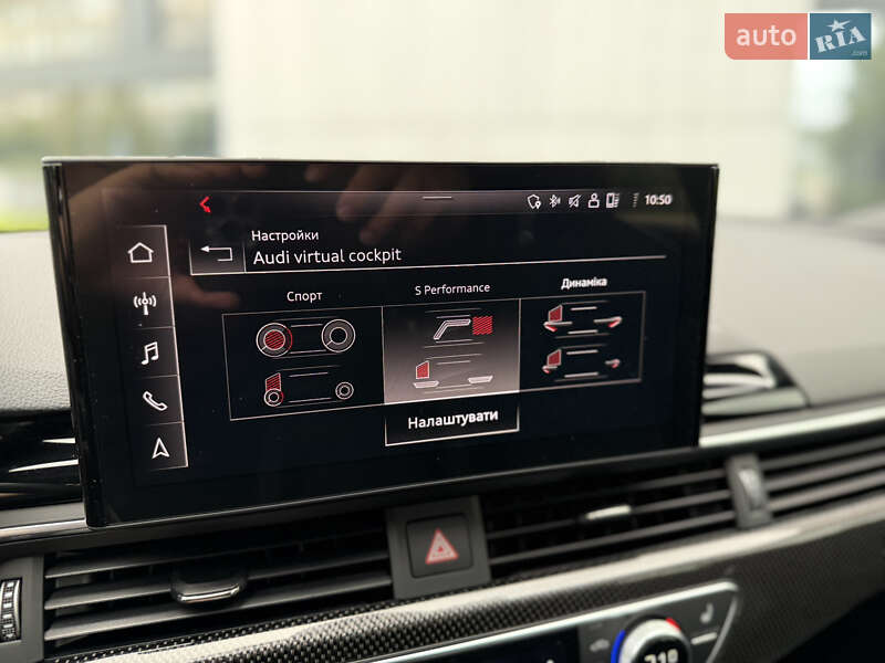 Купе Audi S5 2022 в Львове