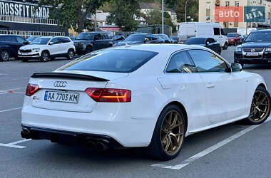 Купе Audi S5 2012 в 