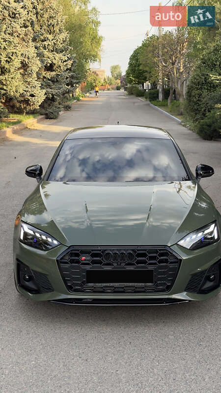 Купе Audi S5 2022 в Днепре