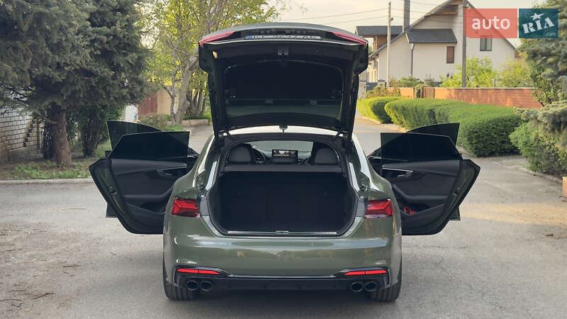 Купе Audi S5 2022 в Днепре