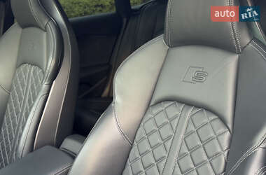 Купе Audi S5 2022 в 