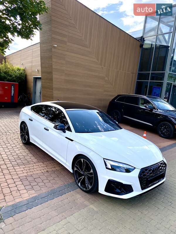 Ліфтбек Audi S5 2024 в Києві