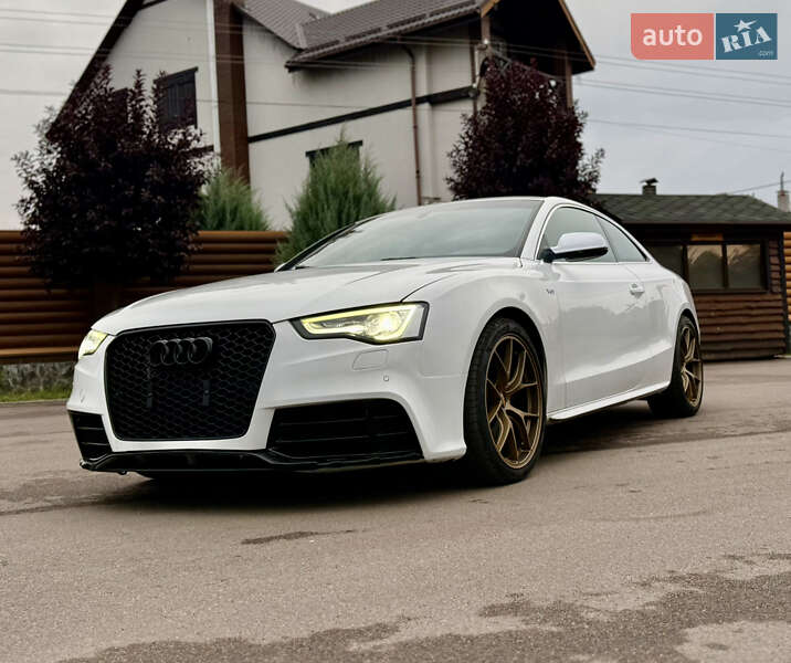 Купе Audi S5 2012 в Киеве