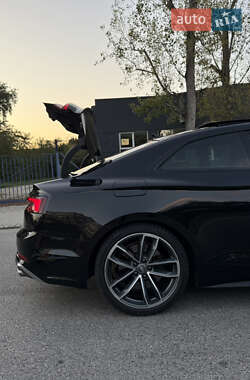 Купе Audi S5 2018 в 