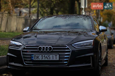 Купе Audi S5 2017 в 