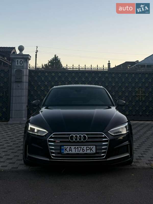 Купе Audi S5 2017 в 