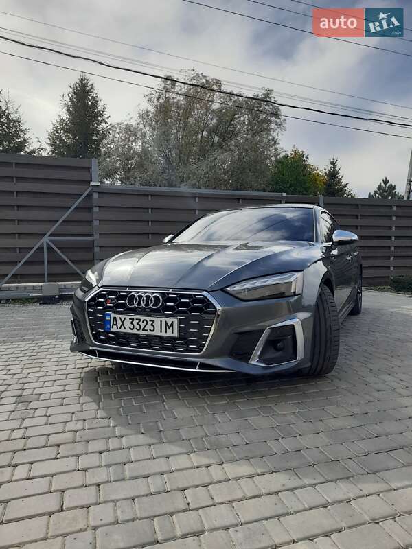 Купе Audi S5 2022 в Харкові