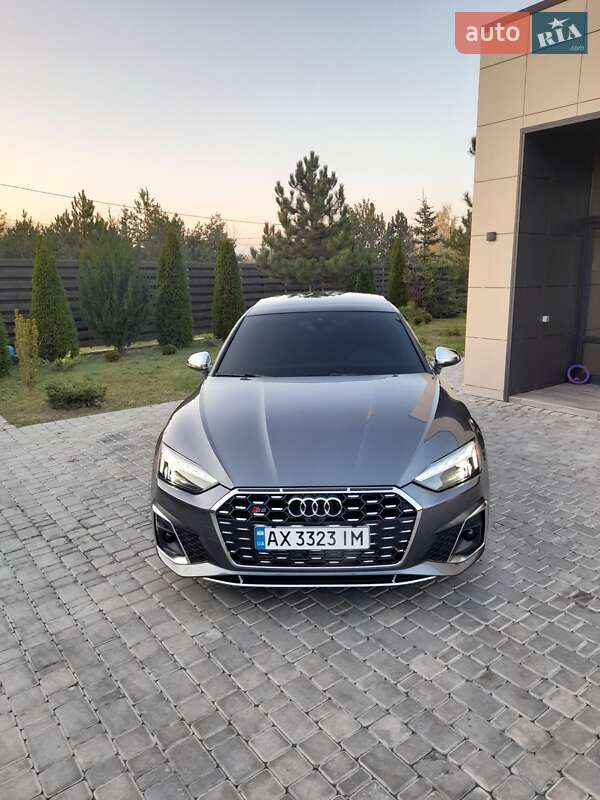 Купе Audi S5 2022 в Харкові