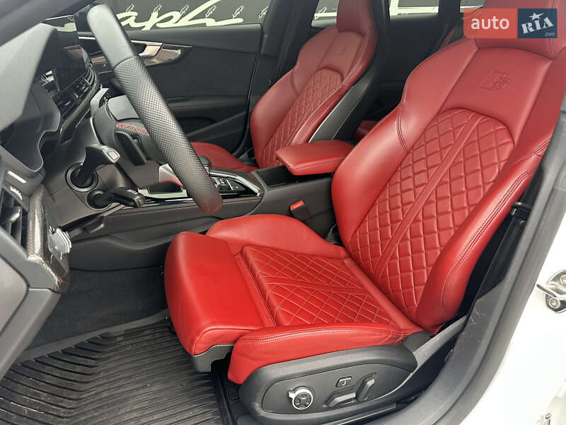 Лифтбек Audi S5 2024 в Киеве фото 10 Лифтбек Audi S5 2024 в Киеве