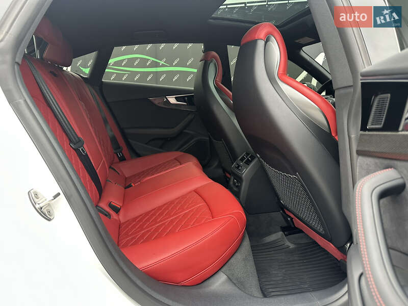 Лифтбек Audi S5 2024 в Киеве фото 29 Лифтбек Audi S5 2024 в Киеве