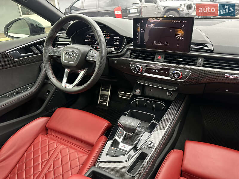 Лифтбек Audi S5 2024 в Киеве фото 27 Лифтбек Audi S5 2024 в Киеве