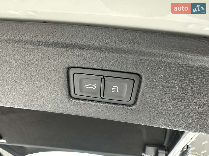 Лифтбек Audi S5 2024 в Киеве фото 34 Лифтбек Audi S5 2024 в Киеве