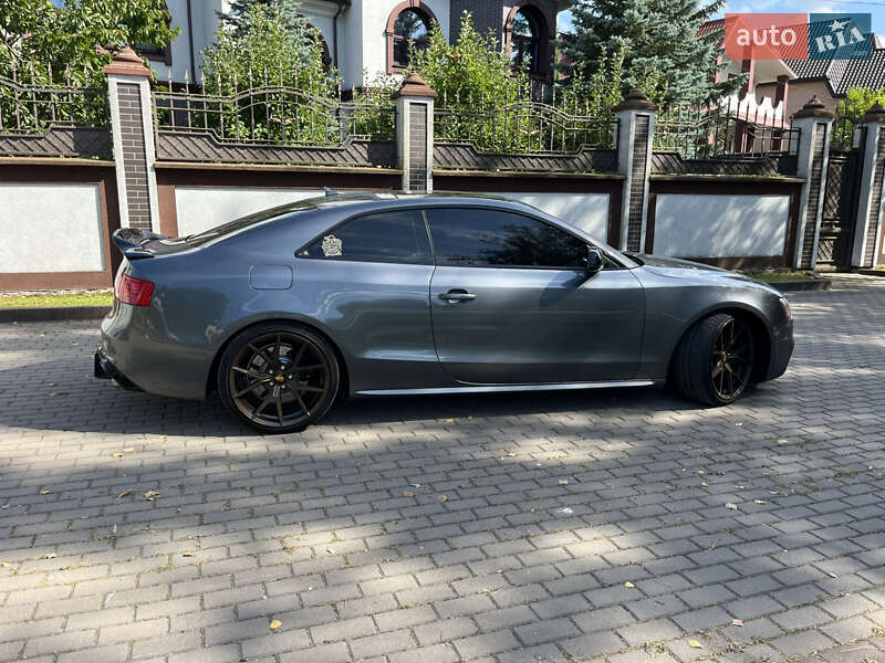 Купе Audi S5 2013 в Рівному