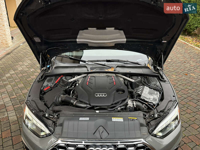 Купе Audi S5 2023 в Черновцах