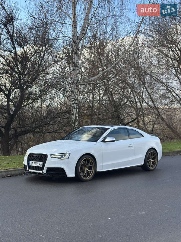 Купе Audi S5 2012 в Киеве фото 10 Купе Audi S5 2012 в Киеве