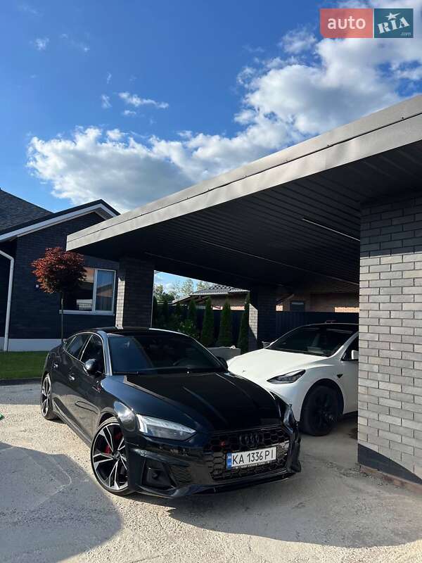Купе Audi S5 2022 в Виннице